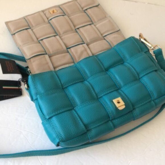 Chiara Ferretti Quilted Italy Leather Flap Over Woven Crossbody Blue Handbag - Picture 5 of 10